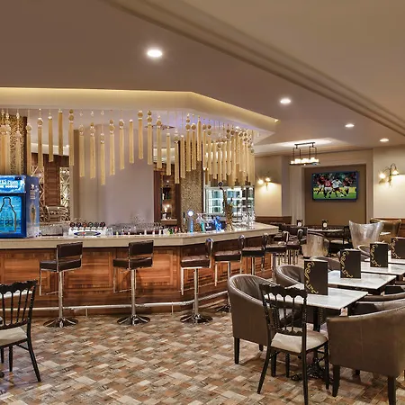 Отель Botanik Platinum 5*