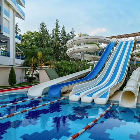 Botanik Platinum 5* Окурджалар