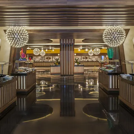 Botanik Platinum Hotel Okurcalar