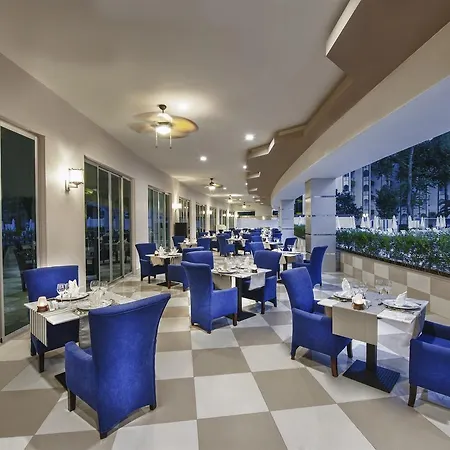 Hotel Botanik Platinum 5*